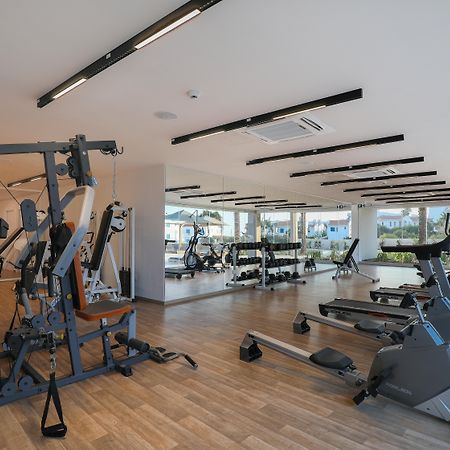 Iris Beach Hotel Протарас Екстериор снимка
