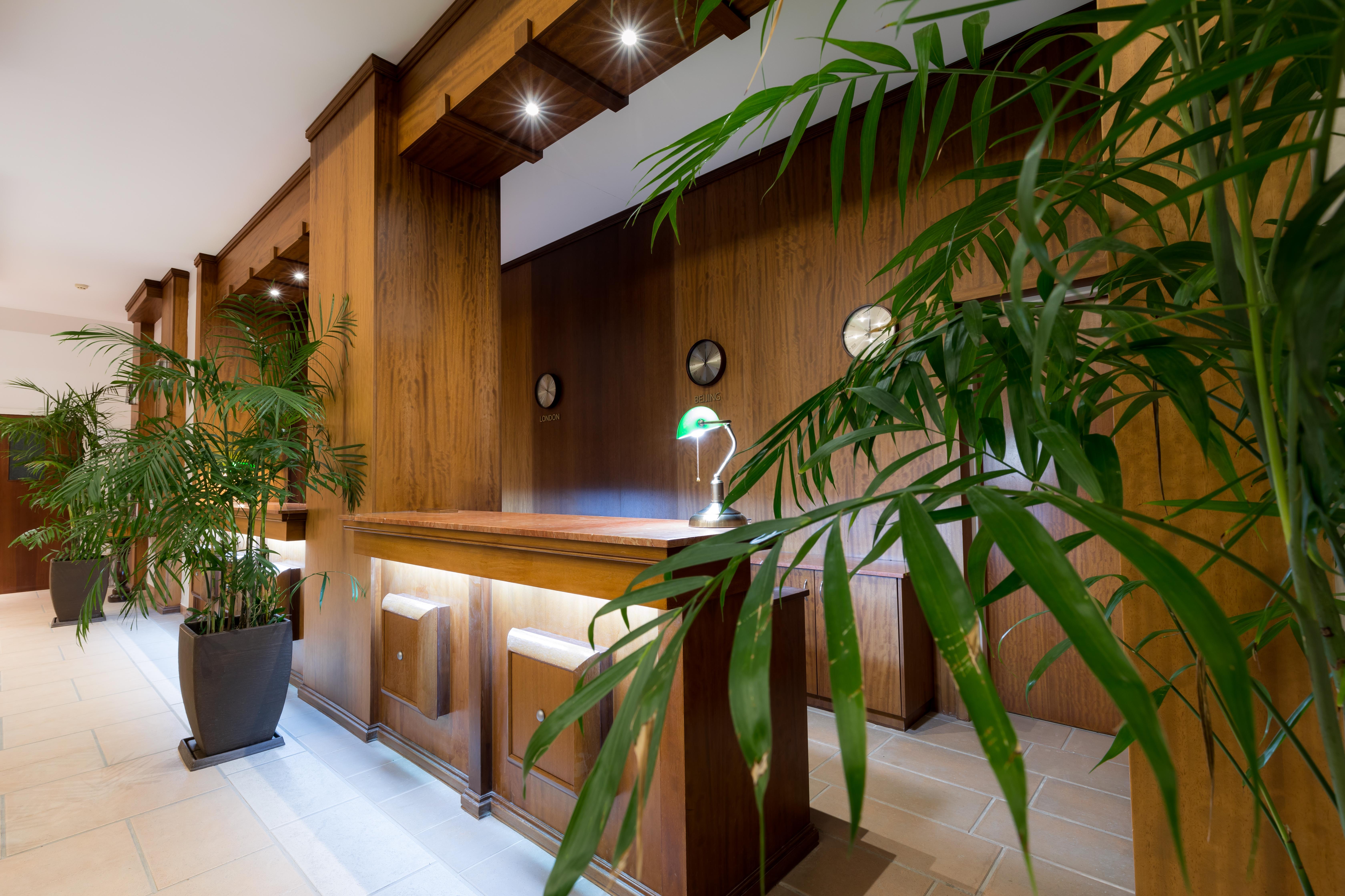 Iris Beach Hotel Протарас Екстериор снимка
