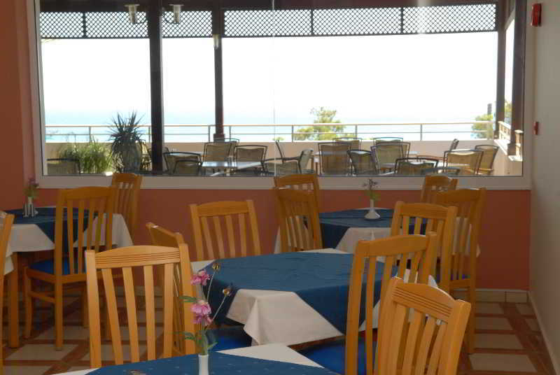 Iris Beach Hotel Протарас Екстериор снимка