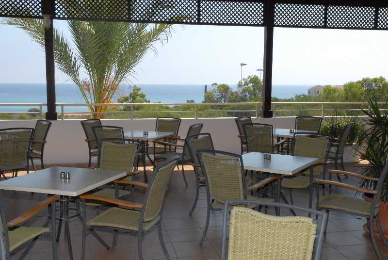 Iris Beach Hotel Протарас Екстериор снимка