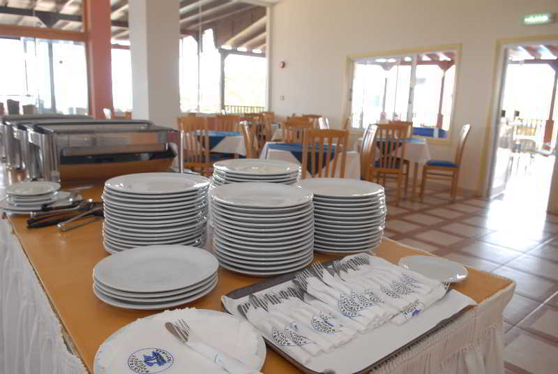 Iris Beach Hotel Протарас Екстериор снимка