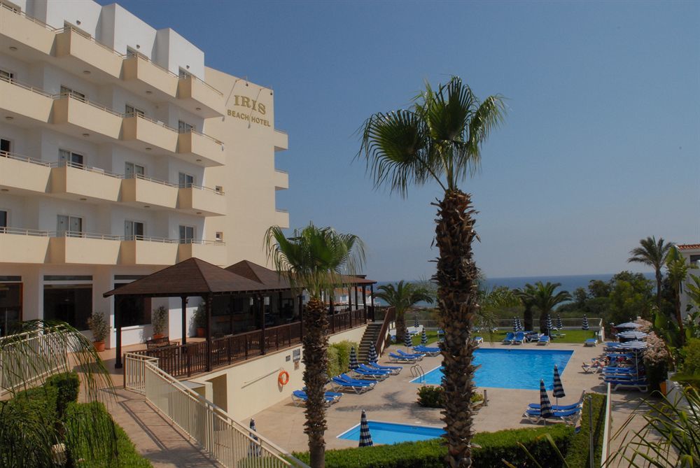 Iris Beach Hotel Протарас Екстериор снимка